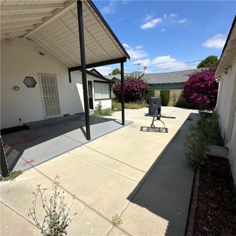 3710 Lemon, Long Beach, CA 90807