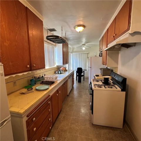 3710 Lemon, Long Beach, CA 90807