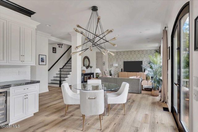 217 Brittany Place, Niskayuna, NY 12309