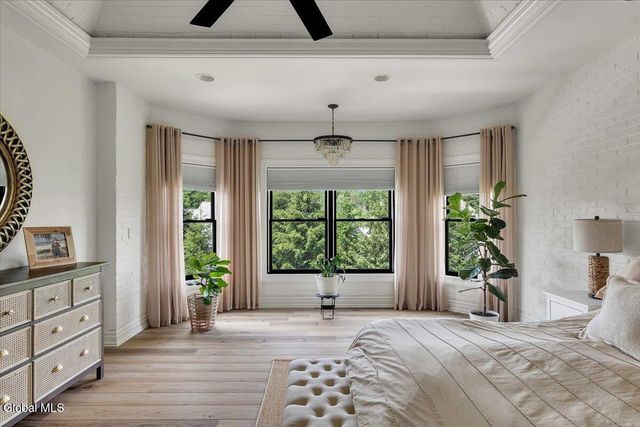 217 Brittany Place, Niskayuna, NY 12309