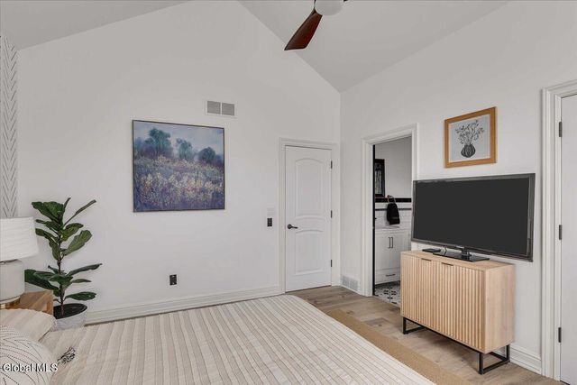 217 Brittany Place, Niskayuna, NY 12309