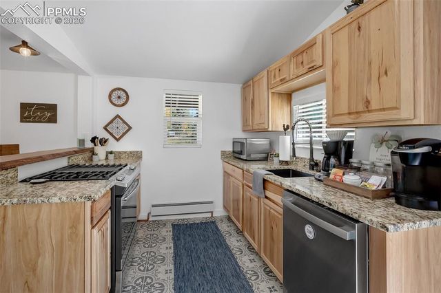 222 Nottingham Lane, Divide, CO 80814