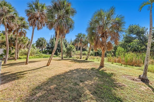 13331 Electron DR, Fort Myers, FL 33908