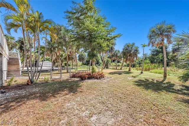 13331 Electron DR, Fort Myers, FL 33908