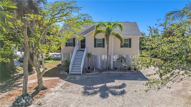 13331 Electron DR, Fort Myers, FL 33908