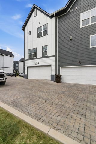 700 N DuPont Ave Apt 311, Madison, TN 37115