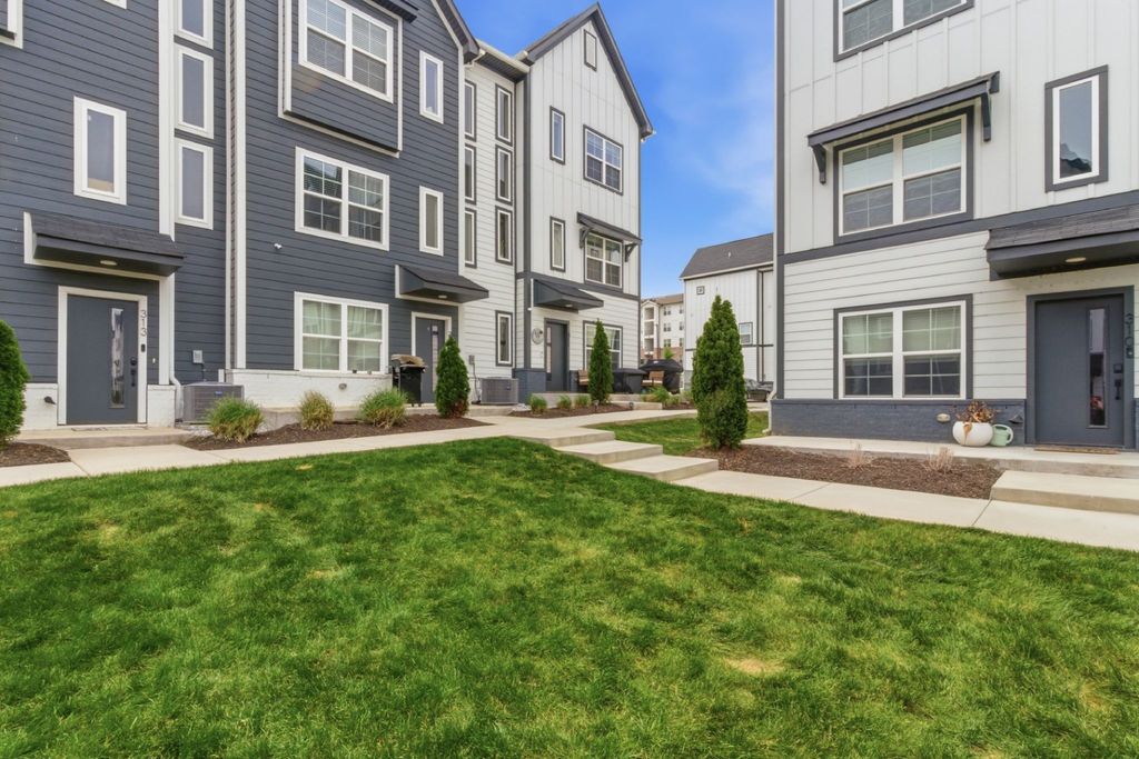700 N DuPont Ave Apt 311, Madison, TN 37115