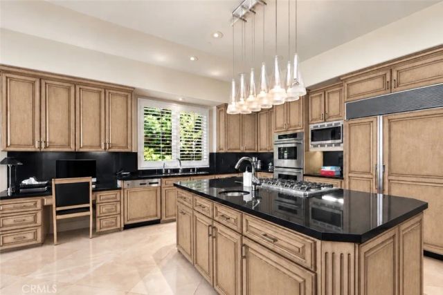 10511 Easter Hill Drive, North Tustin, CA 92705