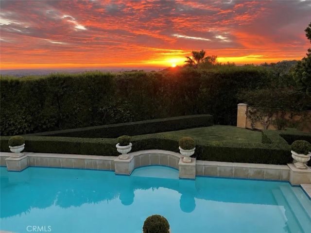 10511 Easter Hill Drive, North Tustin, CA 92705