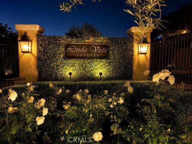 10511 Easter Hill Drive, North Tustin, CA 92705