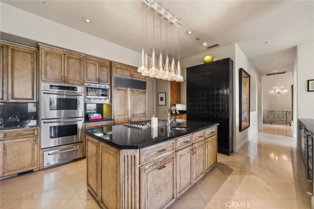 10511 Easter Hill Drive, North Tustin, CA 92705