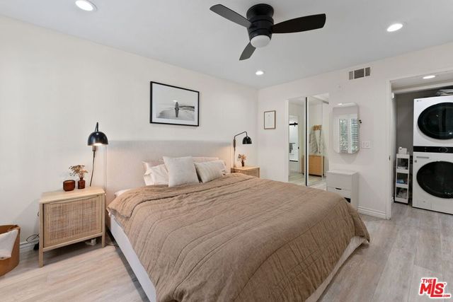 5515 Canoga Avenue 220, Woodland Hills, CA 91367