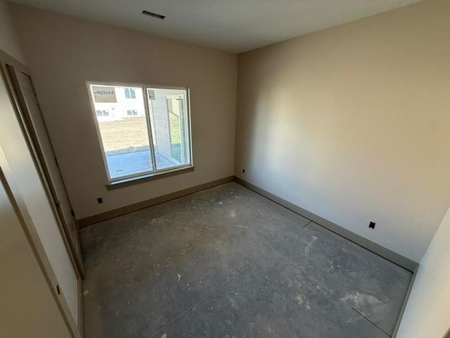 5097 N Toben Dr., Bel Aire, KS 67226