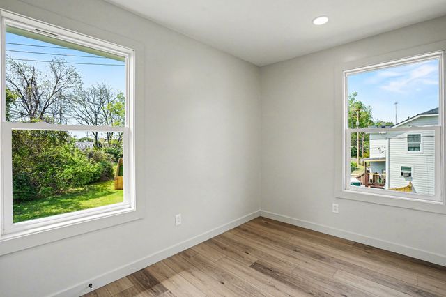 1500 Bryan St, Old Hickory, TN 37138