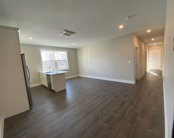 24 Norwood St 3, Boston, MA 02122