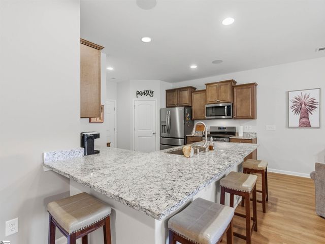 409 Sonoma Court, Seneca, SC 29678