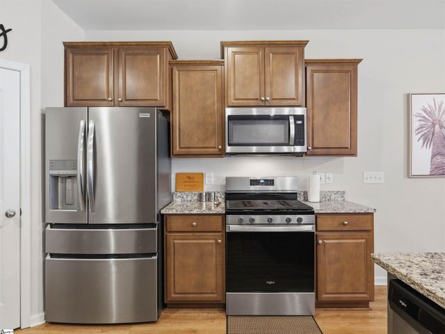409 Sonoma Court, Seneca, SC 29678