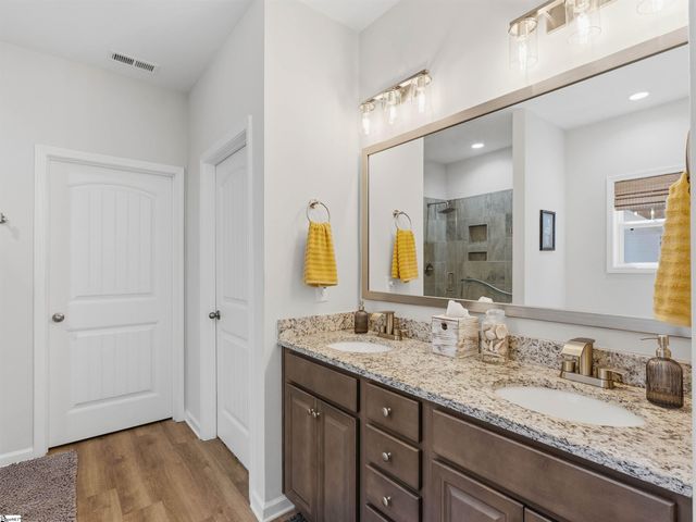 409 Sonoma Court, Seneca, SC 29678