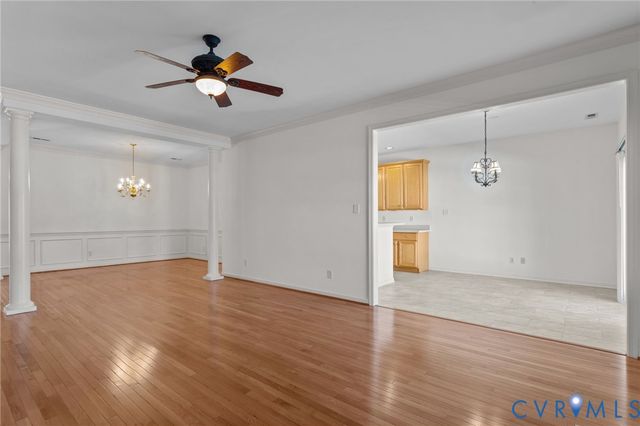 143 Carriage Point Ln, Glen Allen, VA 23059