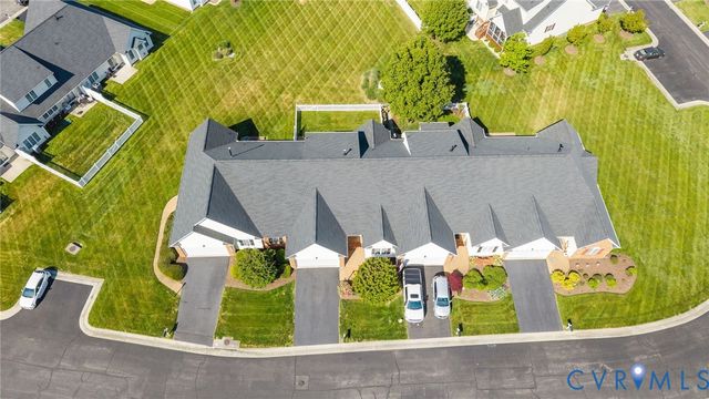 143 Carriage Point Ln, Glen Allen, VA 23059