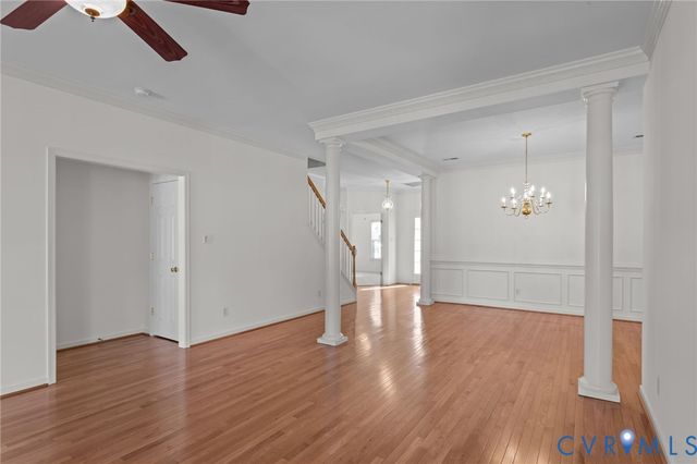 143 Carriage Point Ln, Glen Allen, VA 23059