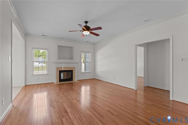 143 Carriage Point Ln, Glen Allen, VA 23059