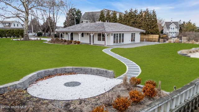 22 Crescent Drive, Brielle, NJ 08730