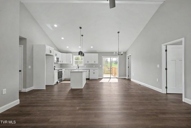 420 Barren Valley Road, Chuckey, TN 37641