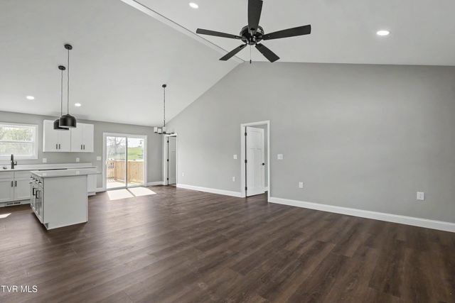 420 Barren Valley Road, Chuckey, TN 37641
