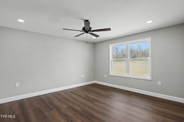 420 Barren Valley Road, Chuckey, TN 37641