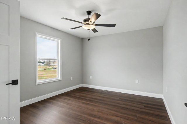 420 Barren Valley Road, Chuckey, TN 37641
