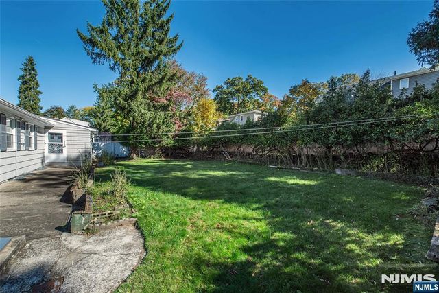 148 Park Avenue, Caldwell, NJ 07006