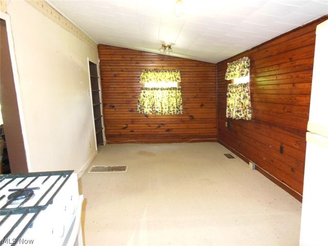 5285 Federal Road, Coolville, OH 45723
