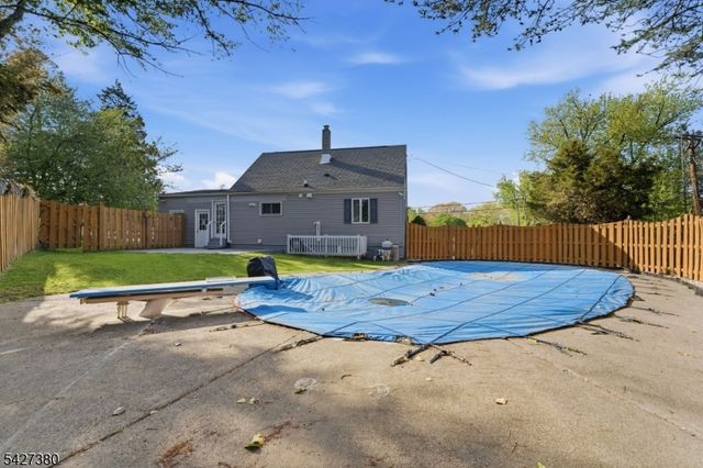 107 Belt Rd, Phillipsburg Town, NJ 08865