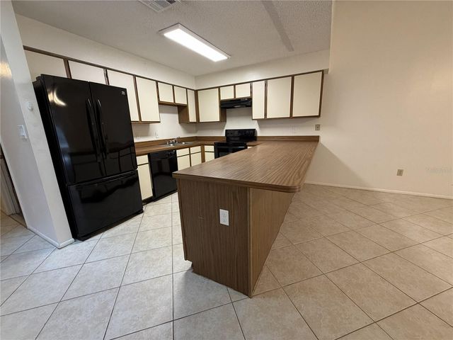 1220 GINA COURT, Apopka, FL 32703