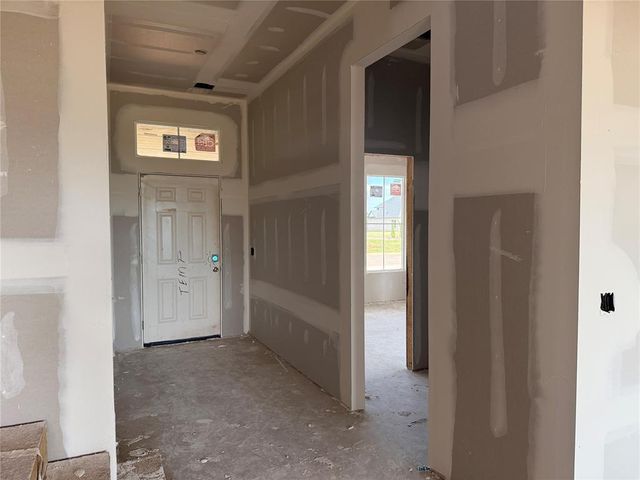 16029 Navarra Way, Oklahoma City, OK 73170