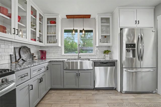 6716 E 26th Avenue, Tulsa, OK 74129