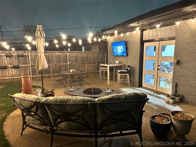 6716 E 26th Avenue, Tulsa, OK 74129