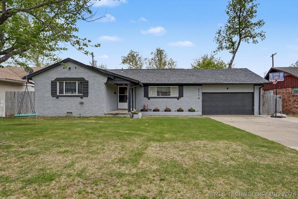 6716 E 26th Avenue, Tulsa, OK 74129