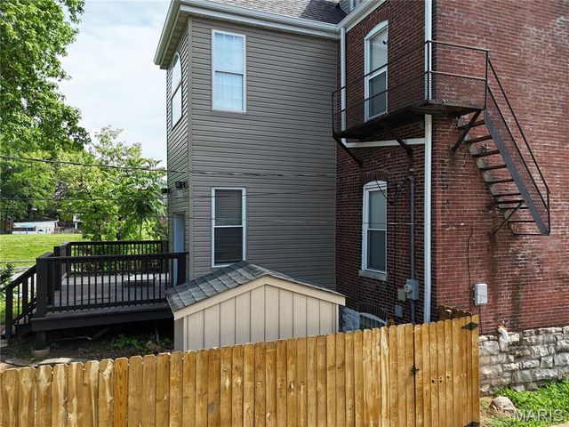 1829 Oregon Avenue, St Louis, MO 63104