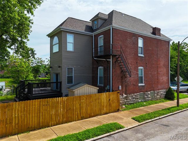 1829 Oregon Avenue, St Louis, MO 63104