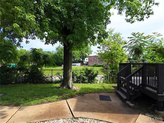 1829 Oregon Avenue, St Louis, MO 63104