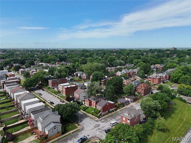 1829 Oregon Avenue, St Louis, MO 63104