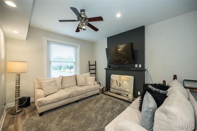1829 Oregon Avenue, St Louis, MO 63104