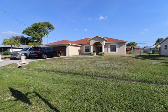 2241 SW Matheson Terrace, Port St Lucie, FL 34953