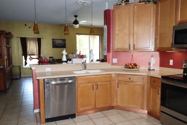 2241 SW Matheson Terrace, Port St Lucie, FL 34953