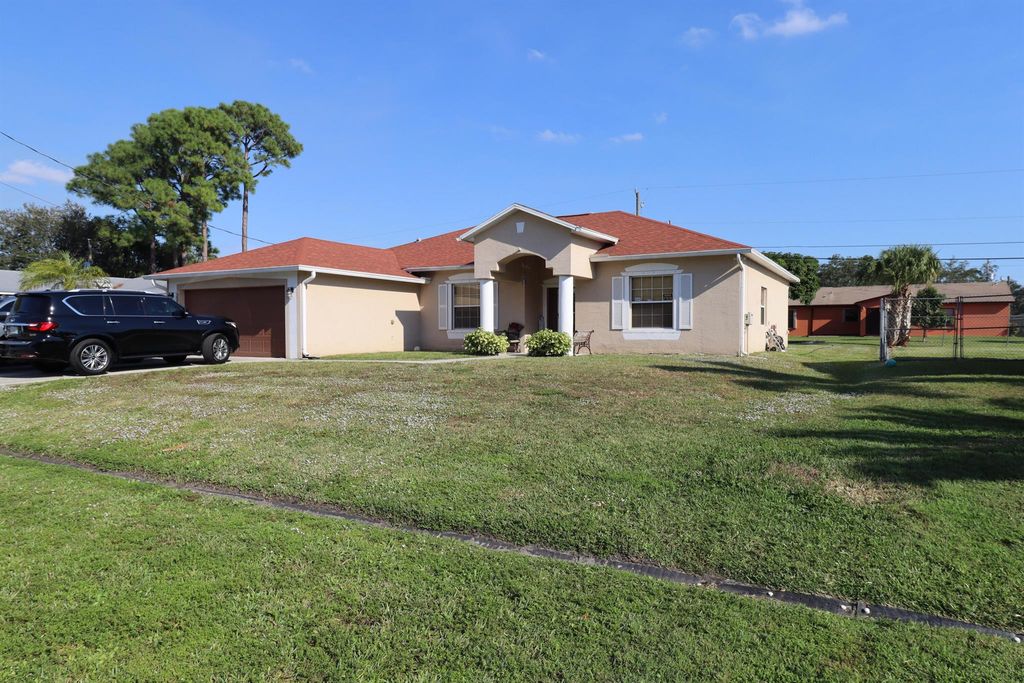 2241 SW Matheson Terrace, Port St Lucie, FL 34953