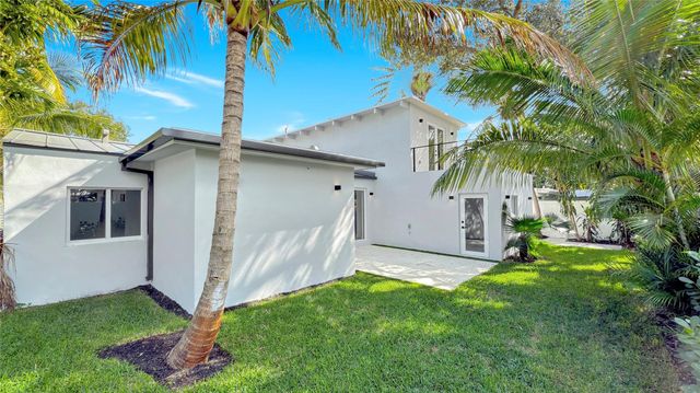 729 NE 17th Terrace, Fort Lauderdale, FL 33304