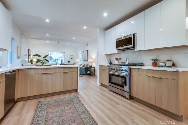 4016 6th Avenue, Leimert Park, CA 90008
