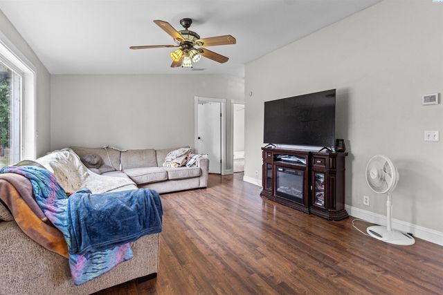 65115 N 56th Pr Ne, Benton City, WA 99320